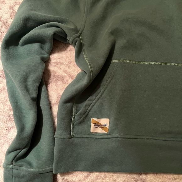 Tracksmith sweater size medium light green - Picture 2 of 5